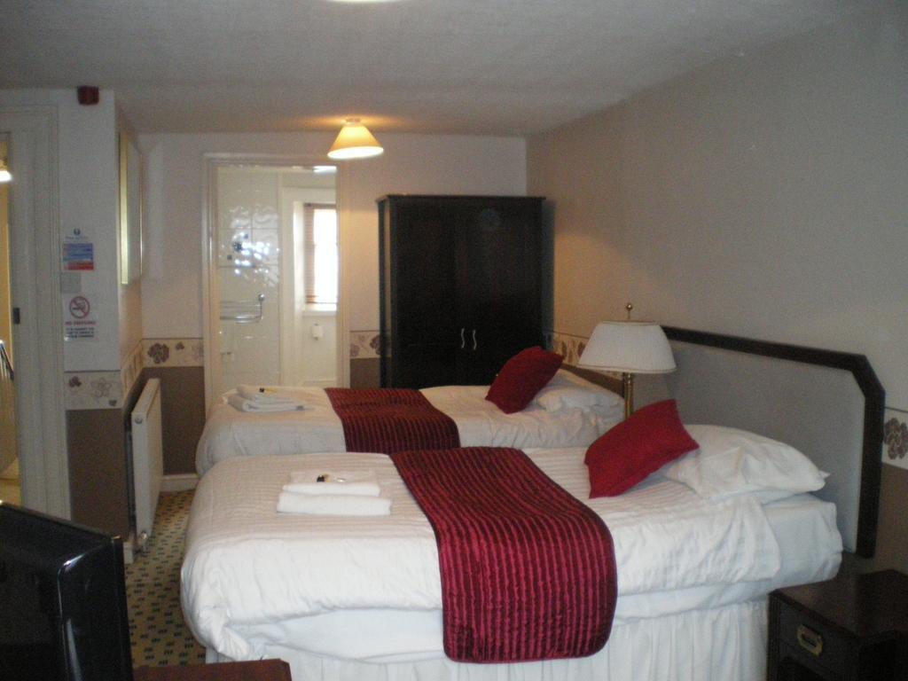 Crown Hotel Pwllheli Quarto foto