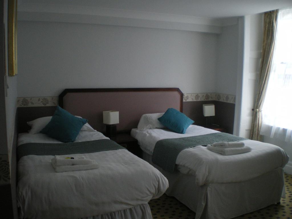 Crown Hotel Pwllheli Quarto foto