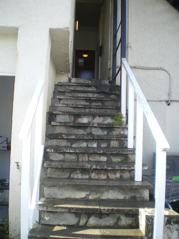 Crown Hotel Pwllheli Exterior foto